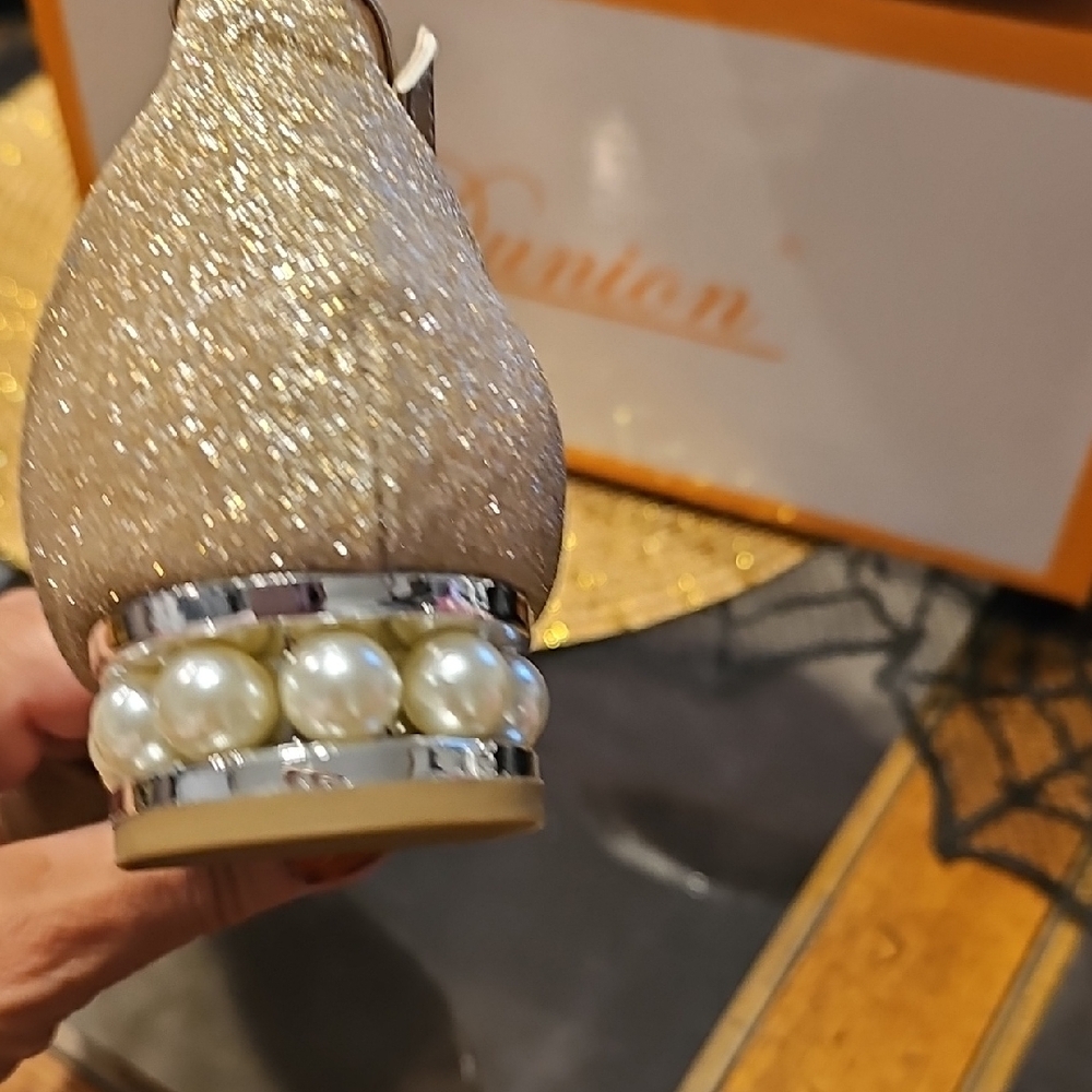 Gold Glitter Heels with Pearl Accent - Picture 5 of 9